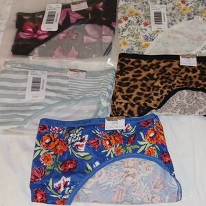 Cacique Women's Cotton Hipster Bundle(5 Pairs) Size 22-24